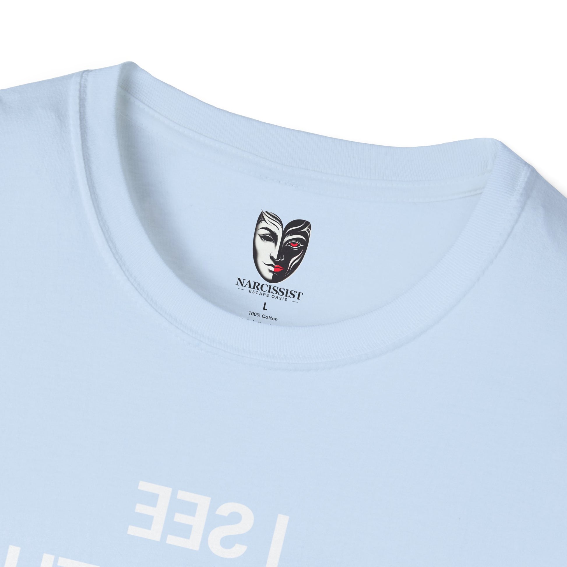 I See Strength In Me graphic tee detail